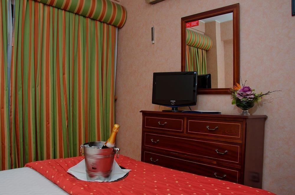 Vip Inn Berna Hotel Lisbon Luaran gambar