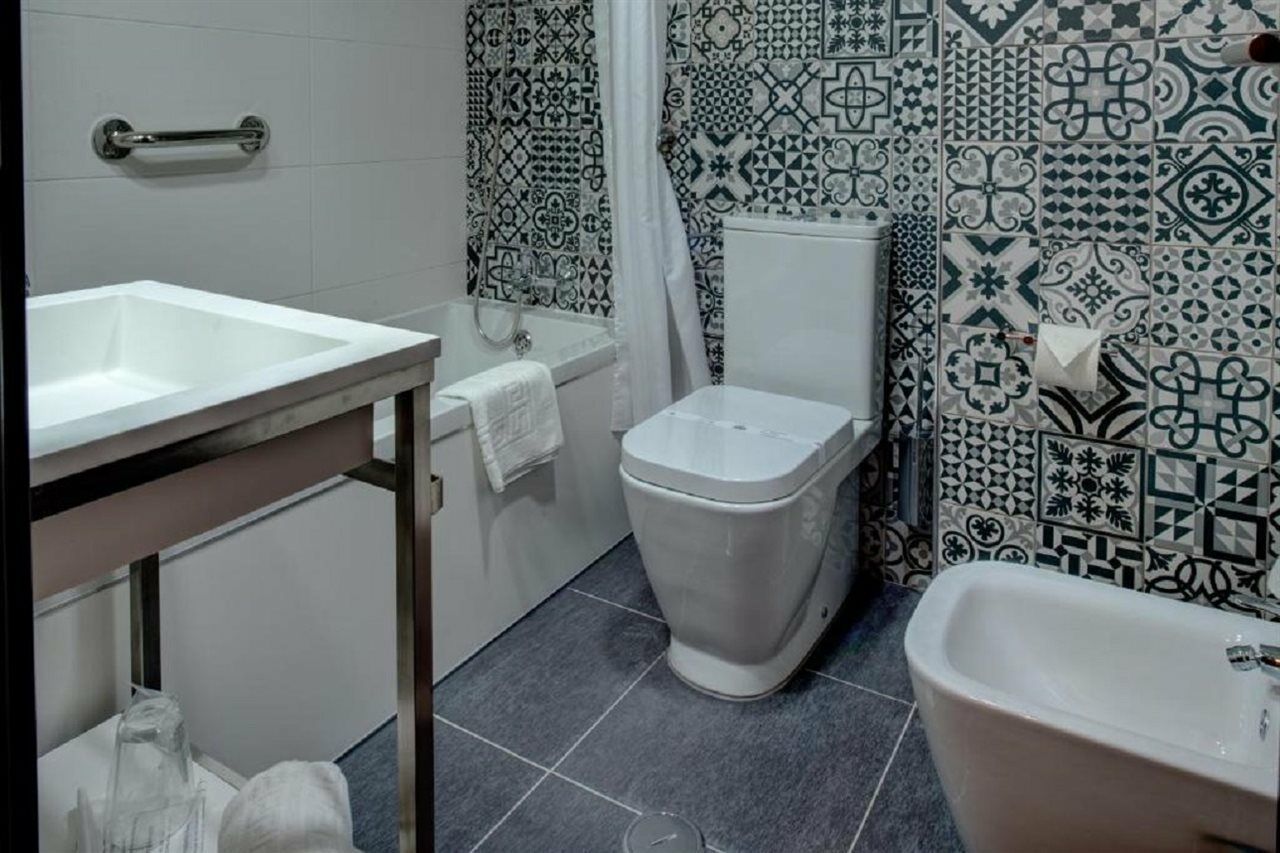 Vip Inn Berna Hotel Lisbon Luaran gambar